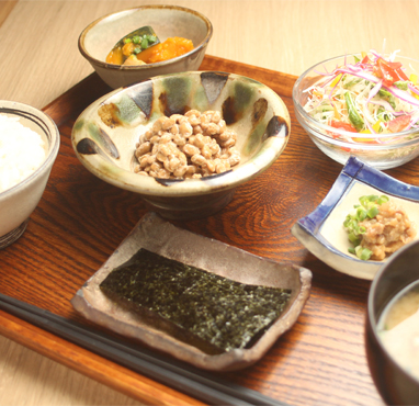 肉味噌納豆定食